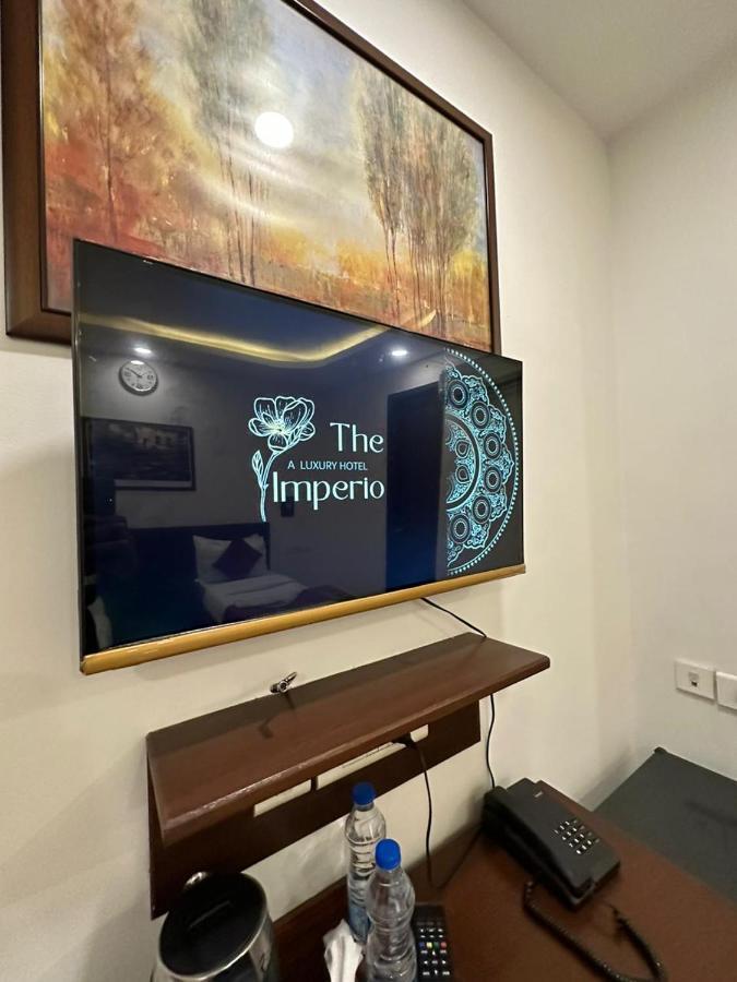 Hotel The Imperio New Delhi Exterior photo